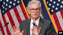 Chủ tịch Fed Jerome Powell họp báo ở Washington, 31/7/2024. (ảnh tư liệu, AP Photo/Jose Luis Magana).