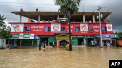 Tình trạng ngập lụt tại đông nam Bangladesh.