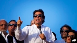 عمران خان (فائل فوٹو)