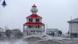 Pontchartrain Gölü kıyısındaki bir deniz feneri