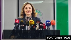 Ayşegül Doğan da, bugünkü DEM Parti Merkez Yürütme Kurulu (MYK) toplantısı kapsamında basın toplantısında soruları yanıtladı.